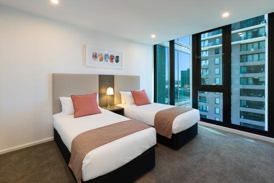 melbourne short stay apartments power street reviews